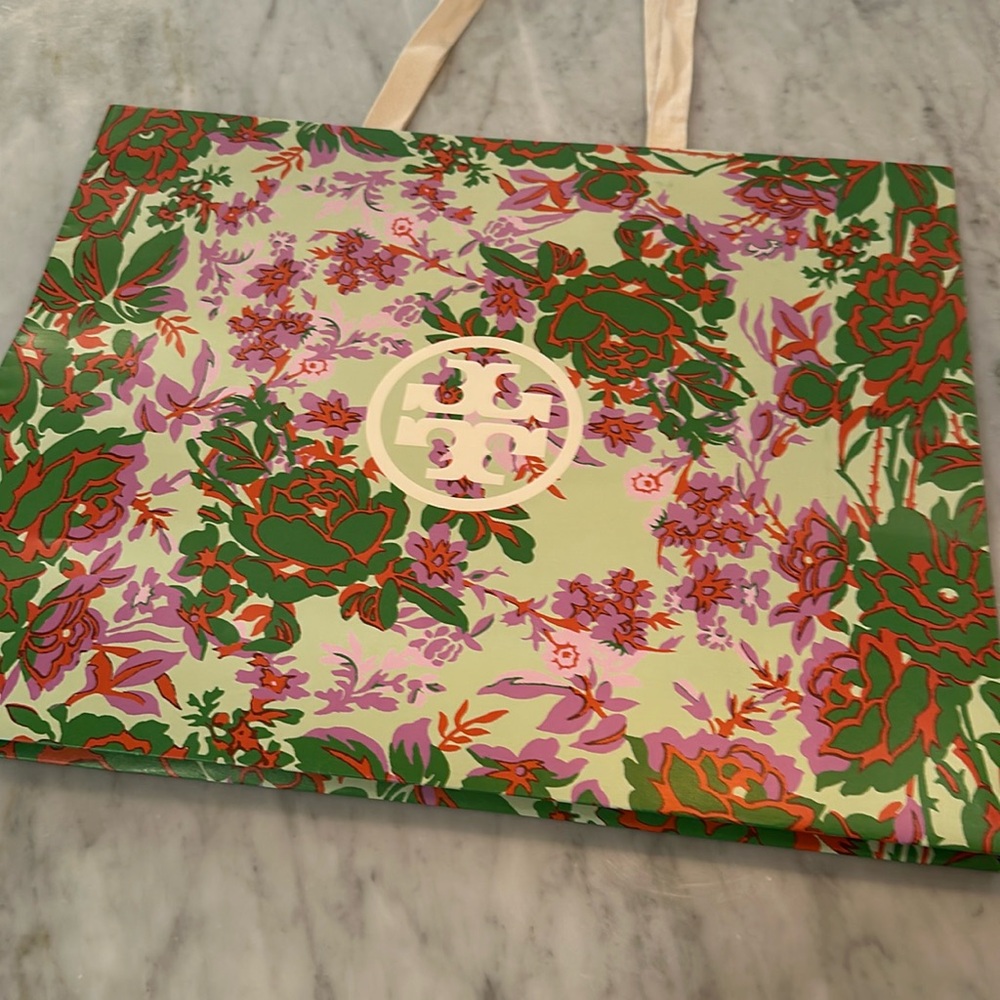 Tory Burch shopping bag